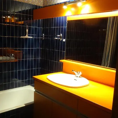 3 Pers. 2* Avec Balcon Expose Ouest, Centre Valloire, Parking Prive, Animaux Acceptes - Fr-1-263-491 Apartment Valloire