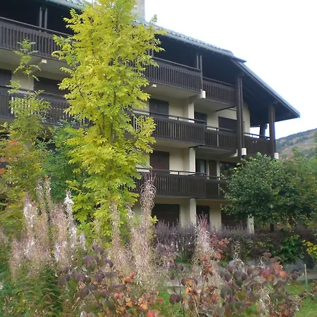 3 Pers. 2* Avec Balcon Expose Ouest, Centre Valloire, Parking Prive, Animaux Acceptes - Fr-1-263-491 Apartment *